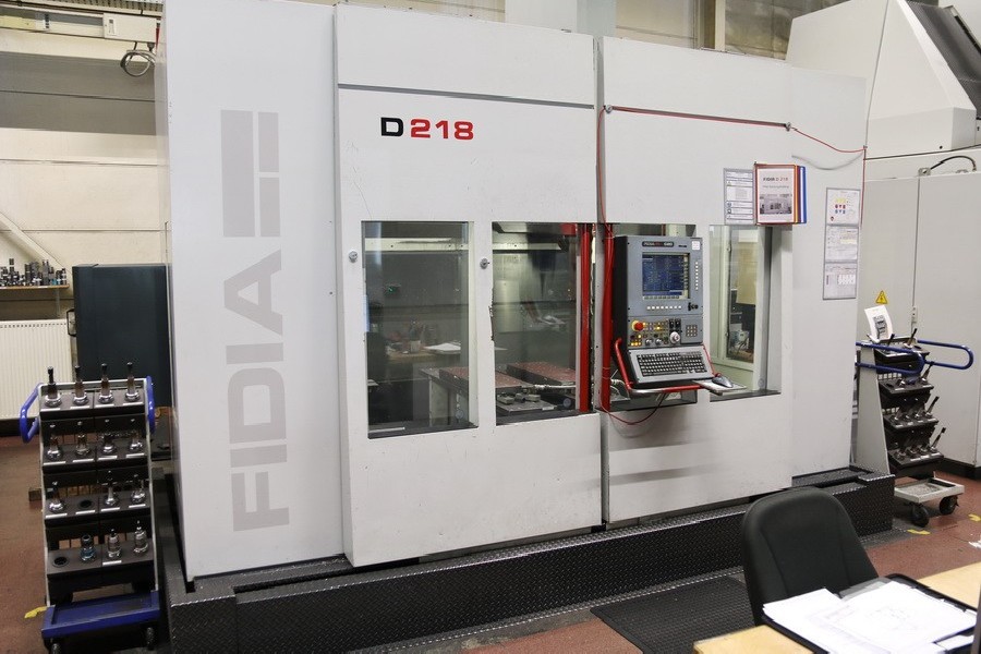 Machining Center - Universal FIDIA D 218 photo on Industry-Pilot