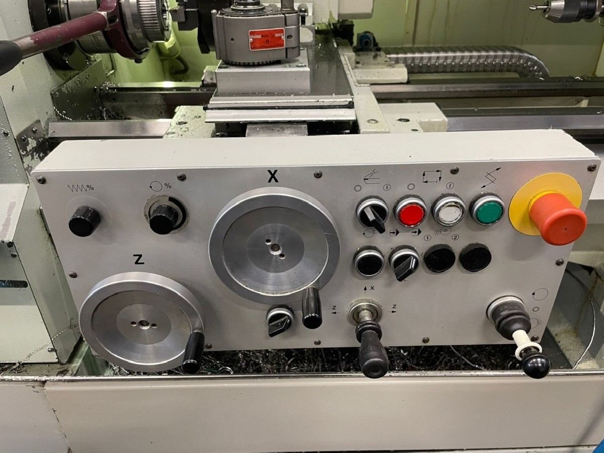 Turning machine - cycle control DMT Kern CD 320 photo on Industry-Pilot