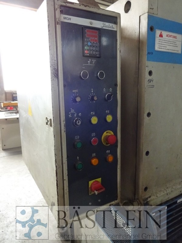 Hydraulic guillotine shear  BAYKAL MGH 3100-12 photo on Industry-Pilot