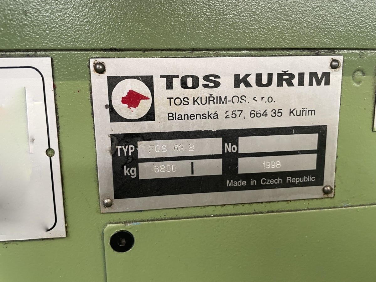 Knee-and-Column Milling Machine - univ. TOS-KURIM FGS 63 B photo on Industry-Pilot