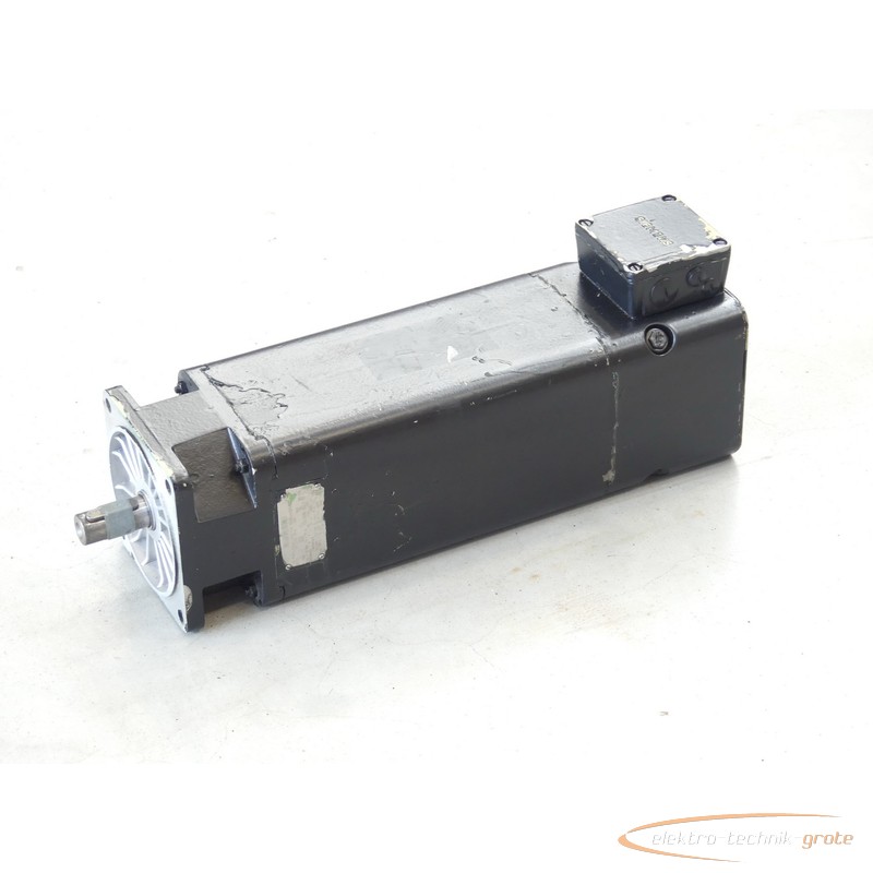 Servomotor Siemens 1HU3078-0AC01 - 0ZZ9 - Z Permanent Magnet Motor SN:E6783984601001 photo on Industry-Pilot