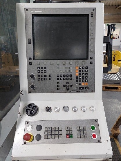 Обрабатывающий центр - универсальный SPINNER MVC 1100 фото на Industry-Pilot