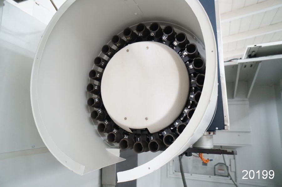 Обрабатывающий центр - вертикальный SPINNER MVC 1100 / iTNC 620 фото на Industry-Pilot