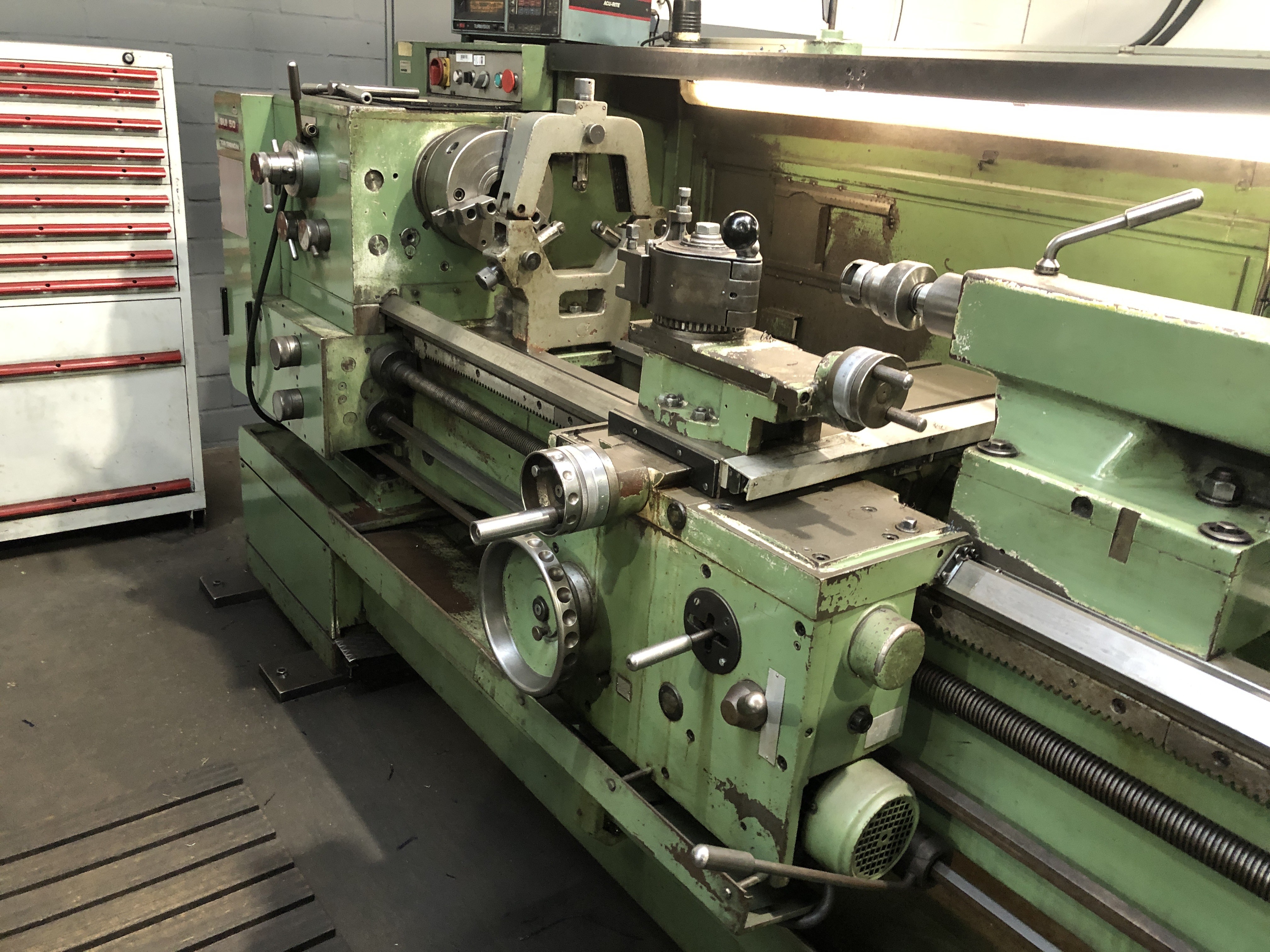 Lathe conventional TOS SUI 50 photo on Industry-Pilot