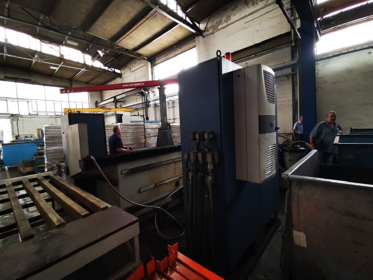 Surface Grinding Machine - Vertical REFORM AR 25 Type 8 CNC photo on Industry-Pilot