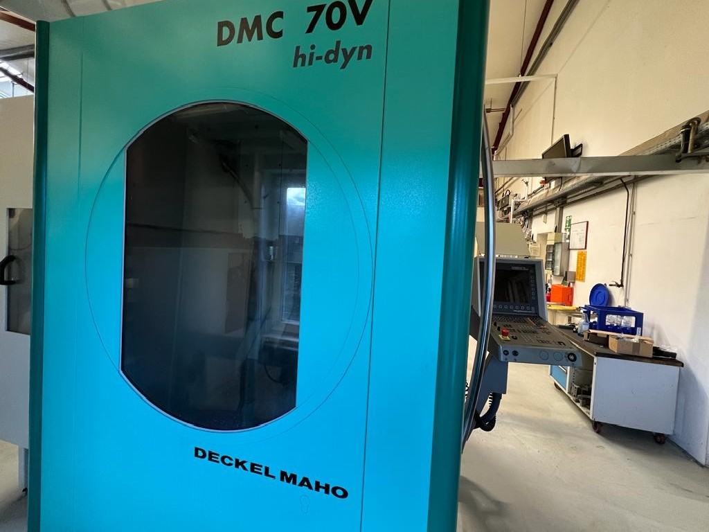 Обрабатывающий центр - вертикальный DECKEL-MAHO DMC 70 V Hi-Dyn фото на Industry-Pilot