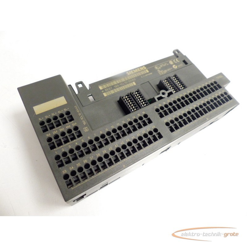  Siemens 6ES7193-1CL10-0XA0 Terminalblock TB32L SN: C-U2P10998 Bilder auf Industry-Pilot