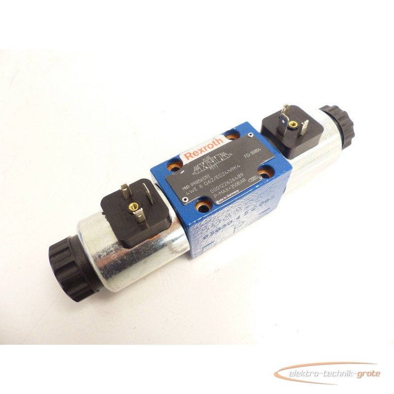 Hydraulic control valve Rexroth 4WE 6 Q62/EG24N9K4 Wegeventil MNR: R900561292 SN: 00804 photo on Industry-Pilot