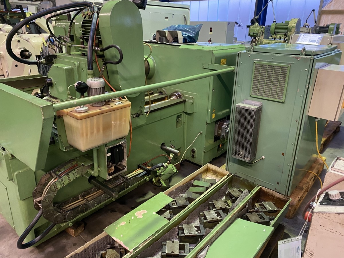 Thread milling- and hobbing machine WMW-HECKERT ZFWVG 250/3W X 800 photo on Industry-Pilot