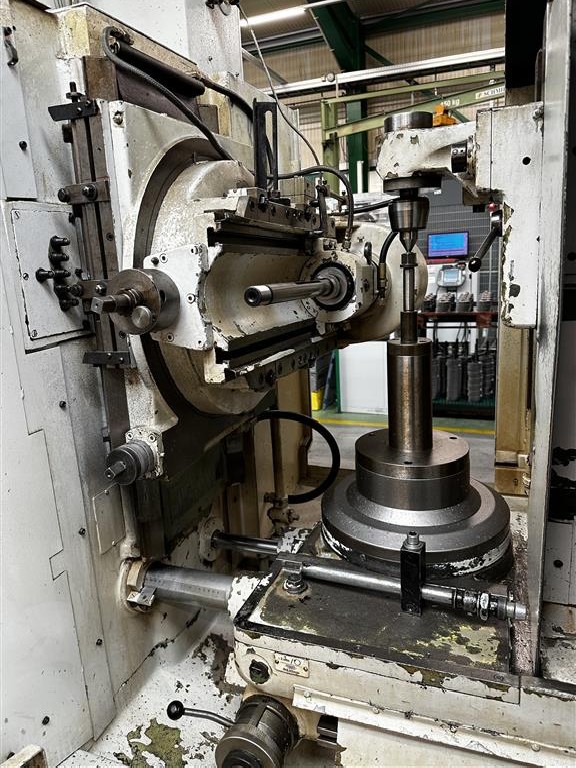 Gearwheel hobbing machine horizontal WMW ZFWZ 250 x 5A photo on Industry-Pilot
