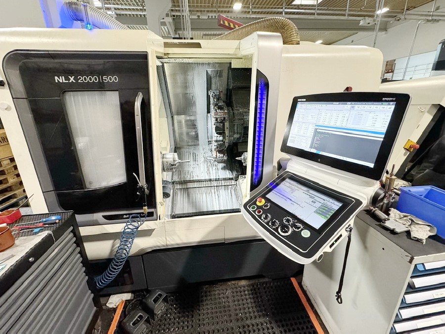 CNC Turning and Milling Machine DMG MORI NLX 2000 Y / 500 photo on Industry-Pilot
