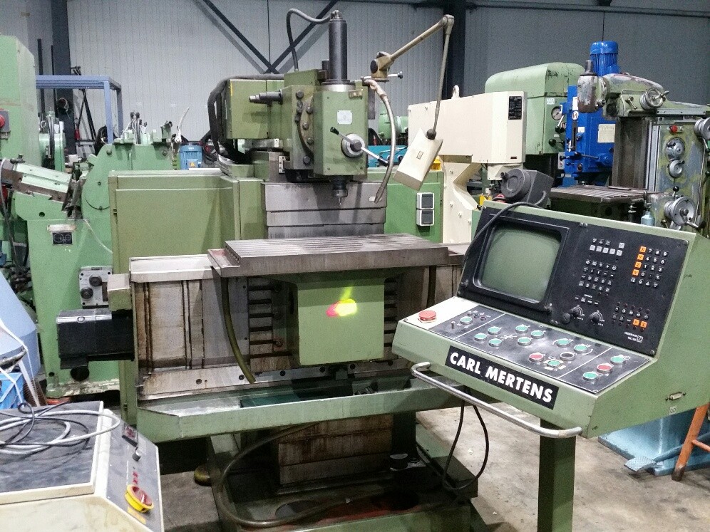 Milling Machine - Universal TOS CELAKOVICE FNG 32 NC photo on Industry-Pilot
