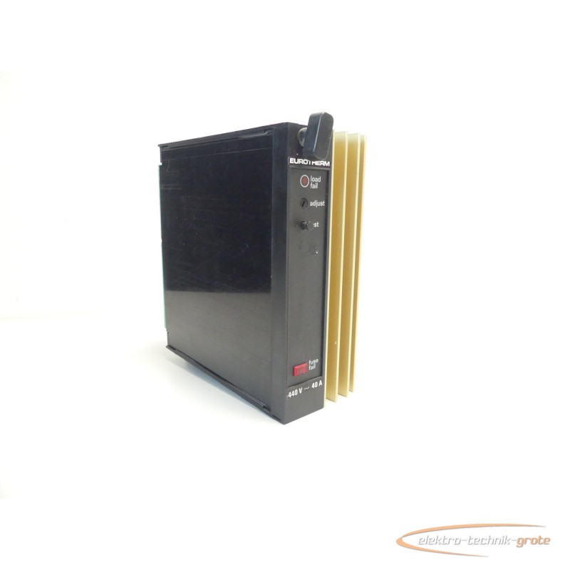 Controller Eurotherm 451/083/28/37/00 Power Controller SN: DF8748/005/001/04/90 photo on Industry-Pilot