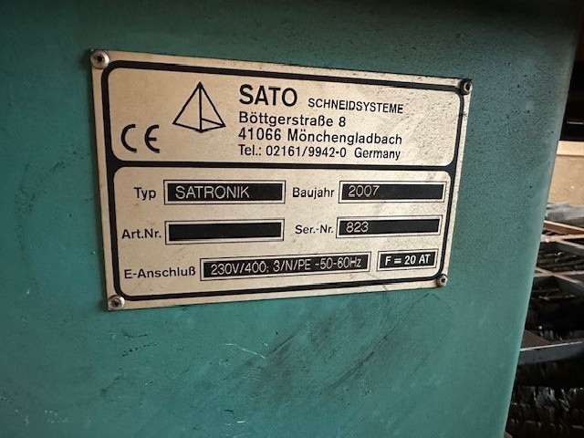 Gas cutting machine SATO Satronik photo on Industry-Pilot