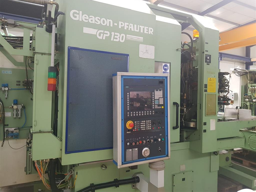 Gearwheel hobbing machine vertical GLEASON PFAUTER GP 130 photo on Industry-Pilot