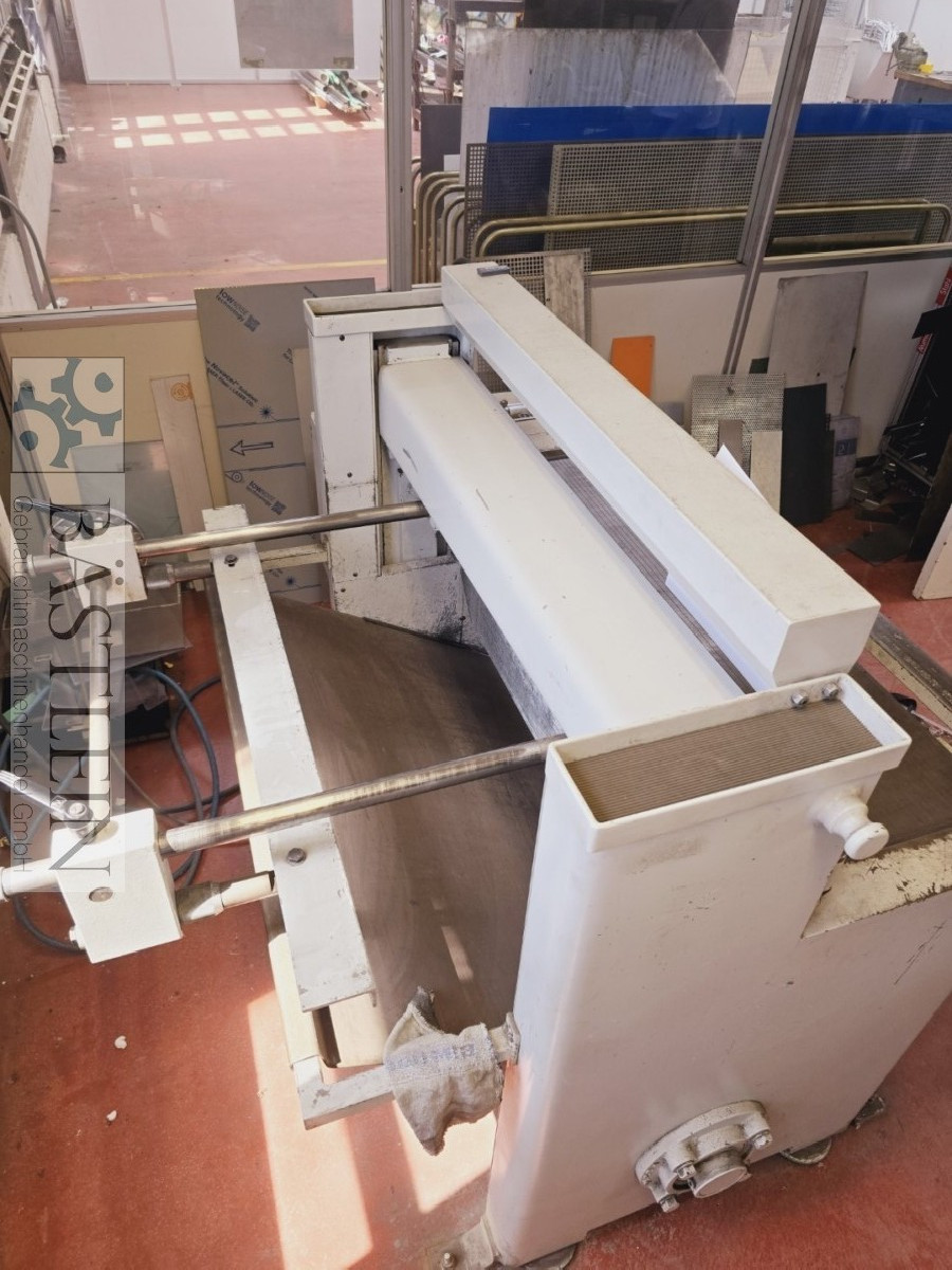 Hydraulic guillotine shear  SCHRÖDER MHSU 1000x3,0 photo on Industry-Pilot