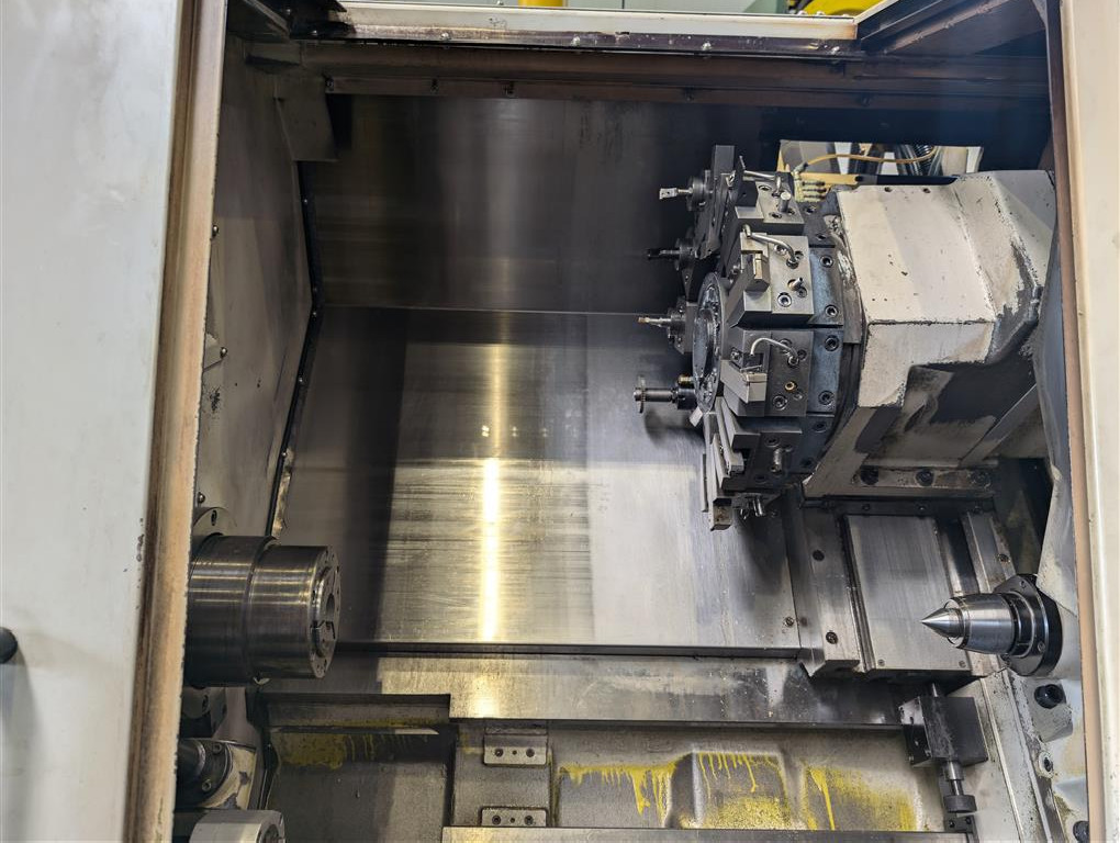 CNC Turning Machine DOOSAN DAEWOO PUMA Puma 240MB photo on Industry-Pilot