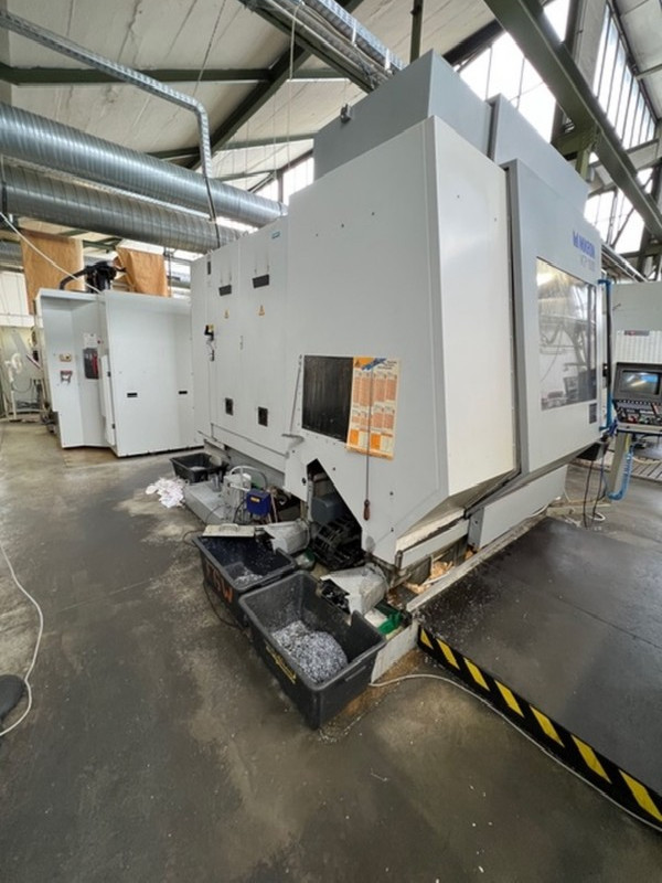 Machining Center - Vertical MIKRON VCP 1000 photo on Industry-Pilot