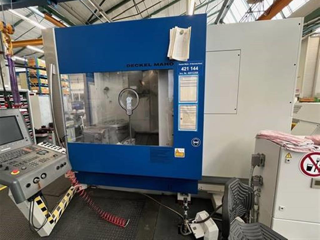 Machining Center - Universal DMG DMU60 P photo on Industry-Pilot