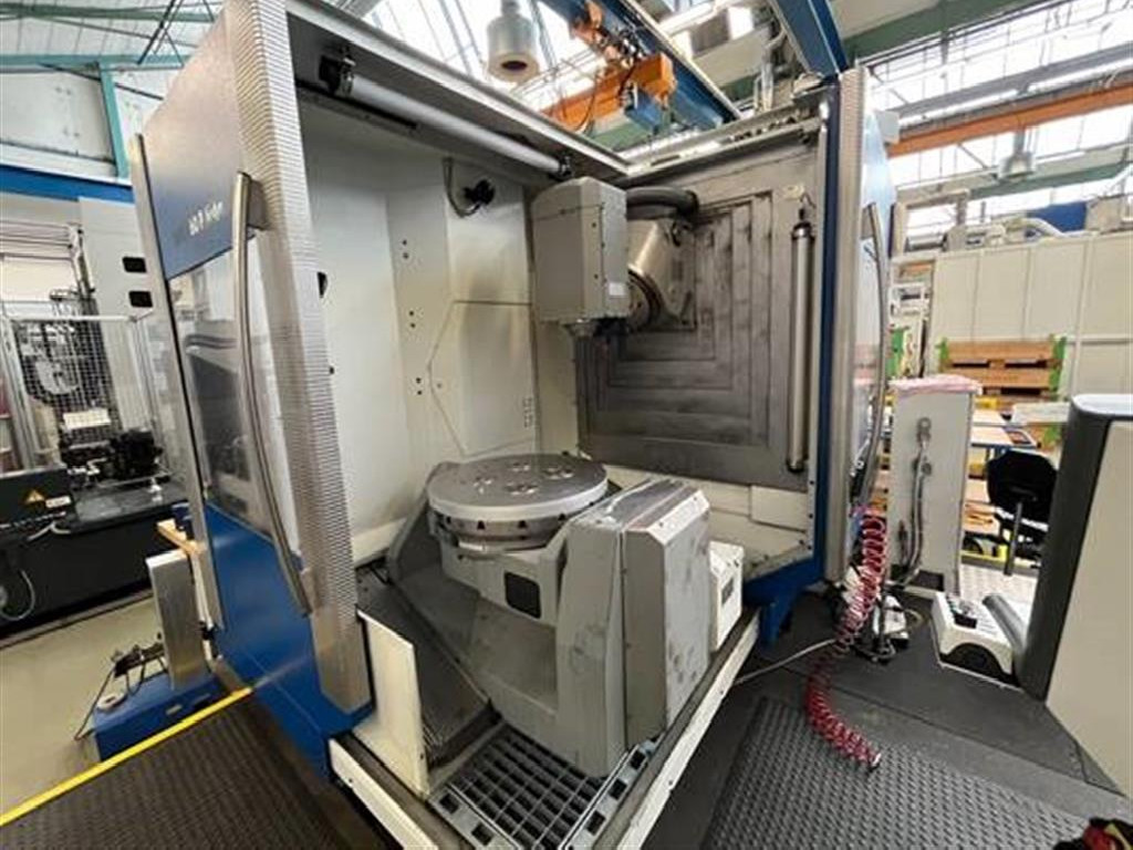 Machining Center - Universal DMG DMU60 P photo on Industry-Pilot