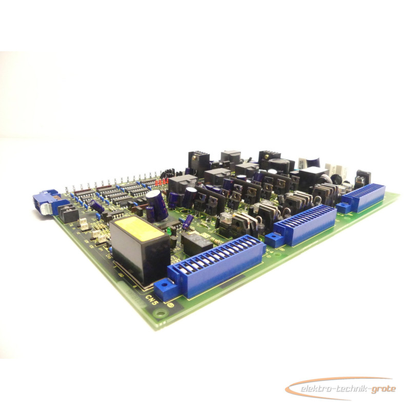 لوحة Fanuc A16B-1100-0300 / 02A R Board SN: Y066B1207 الصورة على Industry-Pilot