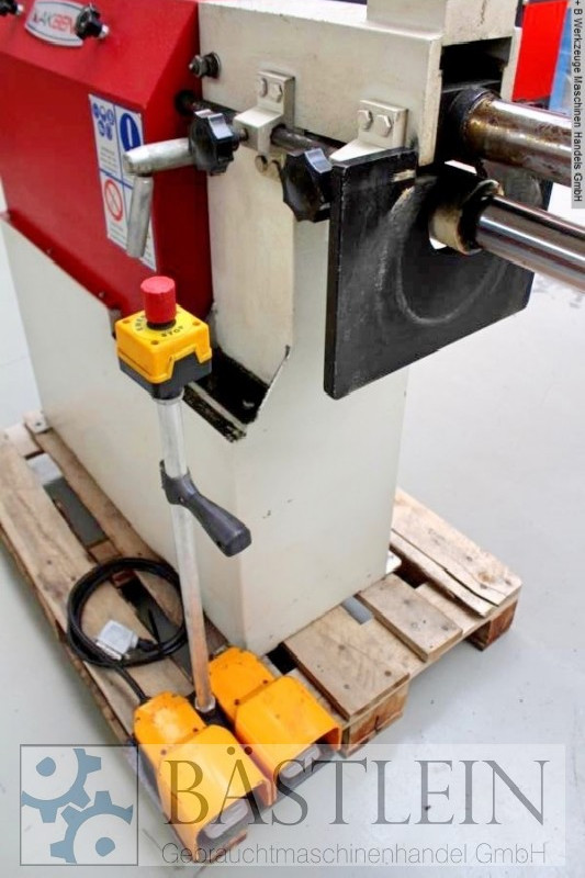 Roll bending machine AK-BEND AKM 250 motor. photo on Industry-Pilot