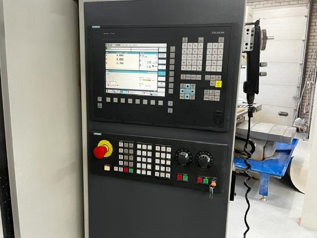 Machining Center - Vertical BRIDGEPORT VMC1000V photo on Industry-Pilot