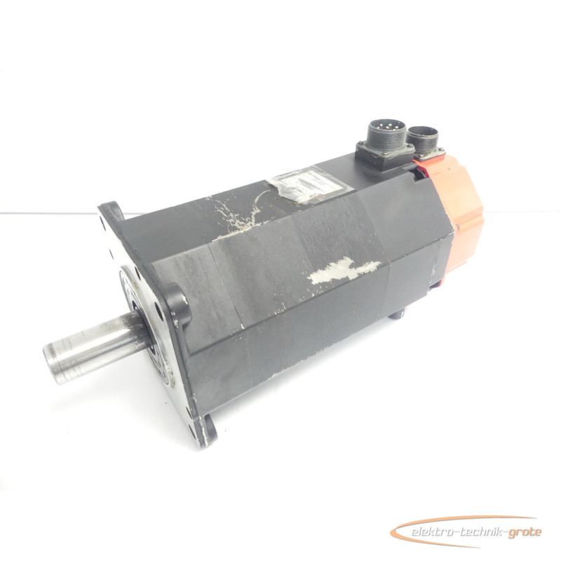 Servomotor Fanuc 20S / 3000 A06B-0318-B032 # 7000 AC Servomotor SN: C90XAA2918 Bilder auf Industry-Pilot