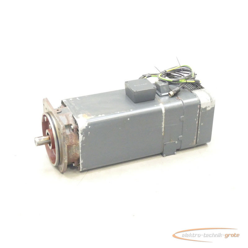 Servomotor Siemens 1PH6137-4CZ09 - Z Spindelmotor SN:EC584962701009 mit 2CW8366-8 Gebläse photo on Industry-Pilot