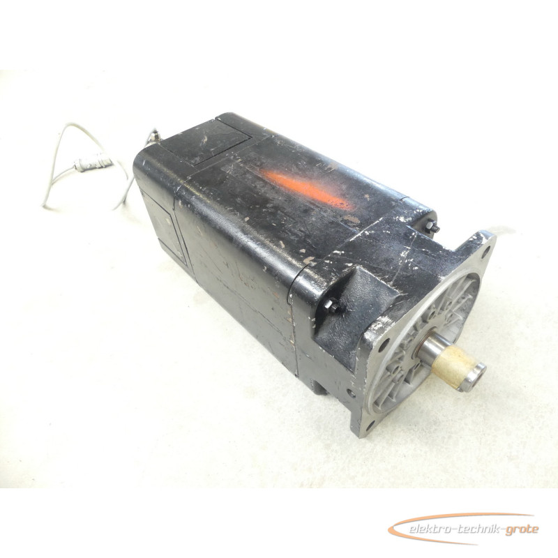 Серводвигатель Siemens 1HU3104-0AH01-Z Servomotor SN: F4082791611001 mit 223 675 1G Drehgeber фото на Industry-Pilot