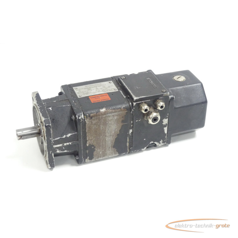 Серводвигатель Siemens 1HU3054-0AC01 - Z Permanent Magnet Motor SN:E6M90797009001 фото на Industry-Pilot