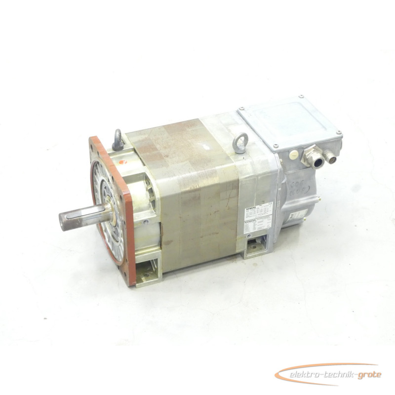 Серводвигатель Siemens 1PH7133-2HF03-0BB0 Kompakt-Asynchronmotor SN:YFR725207808001 ohne Lüfter фото на Industry-Pilot