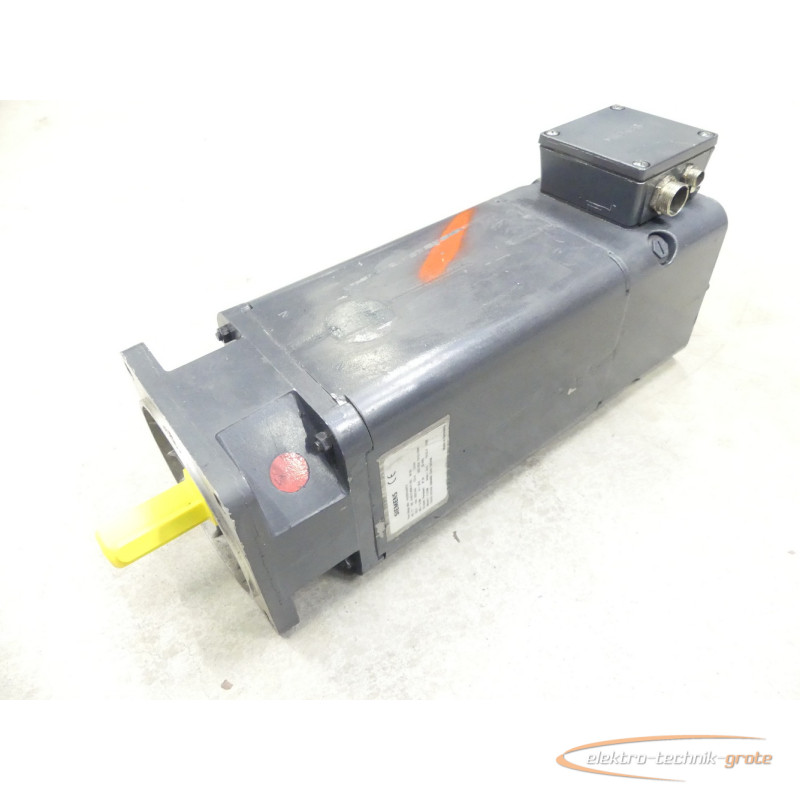 Servomotor Siemens 1HU3076-0AF01 Servomotor SN: BN957480601005 photo on Industry-Pilot