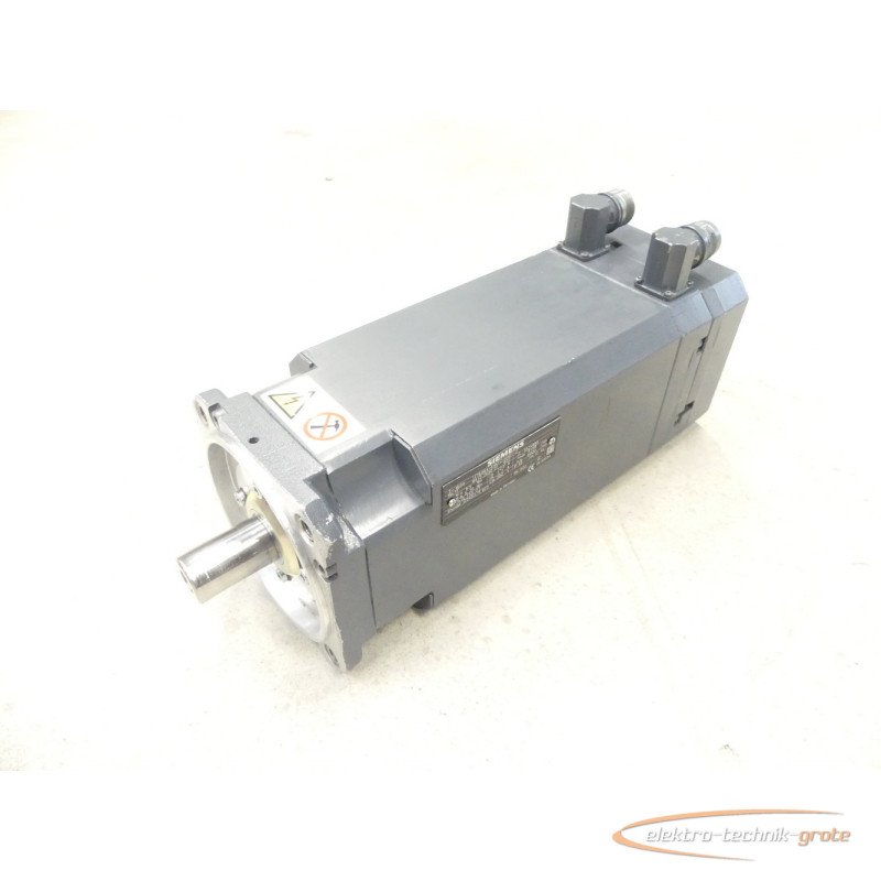 Servomotor Siemens 1FT6064-6AK72-4AD1 - Z Servomotor SN: W410265001002 photo on Industry-Pilot