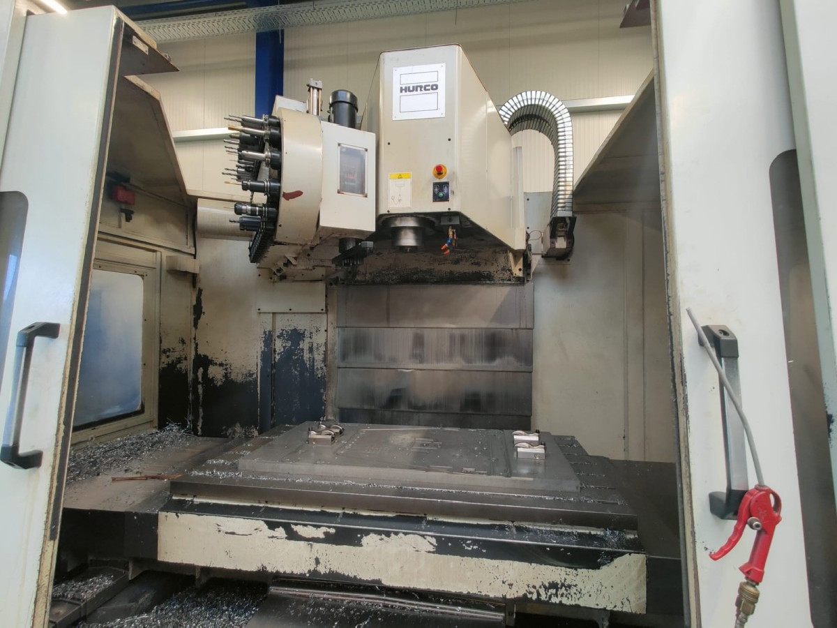 Machining Center - Vertical HURCO VMX 64 photo on Industry-Pilot