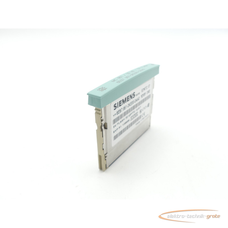  Siemens 6ES7951-0KE00-0AA0 Memory Card 32 kB E-Stand 03 SN: SVP R1 108685 Bilder auf Industry-Pilot