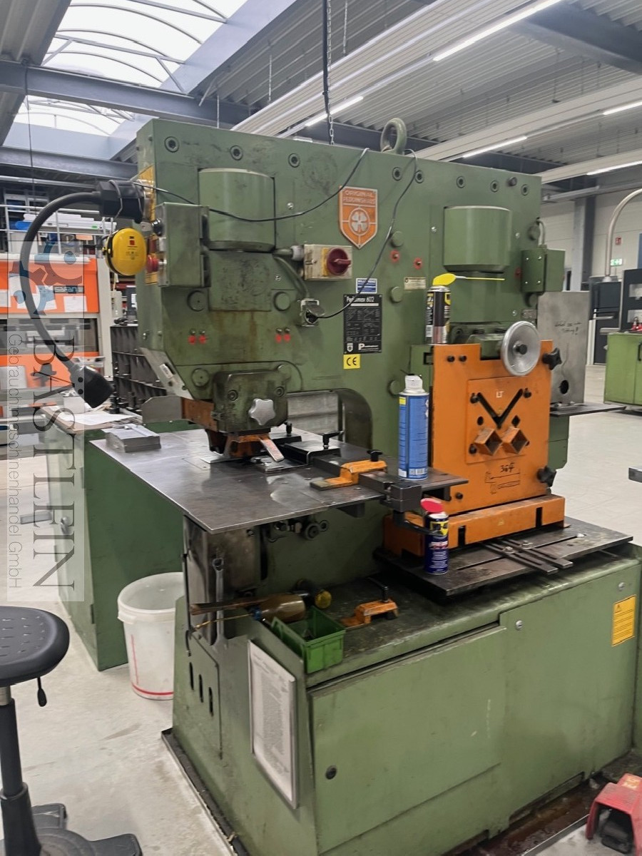 Turret Punch Press PEDDIMAX 602 photo on Industry-Pilot