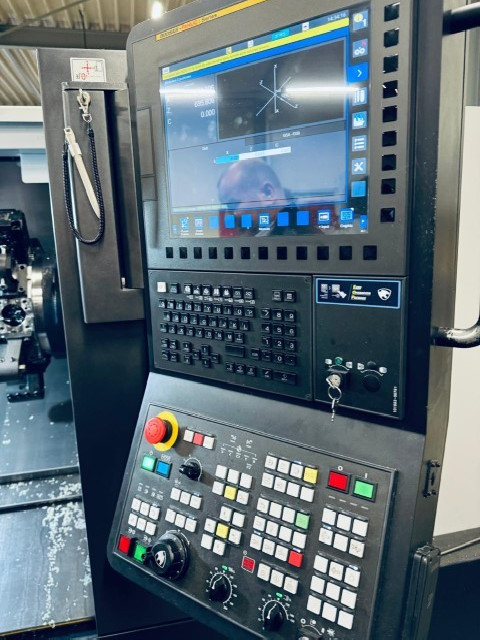 CNC Turning Machine DOOSAN Puma 2600 MB photo on Industry-Pilot