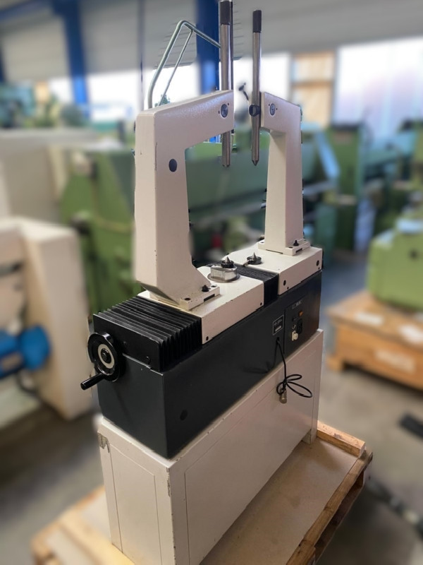 Gear Testing Machine MAHR 898 C photo on Industry-Pilot