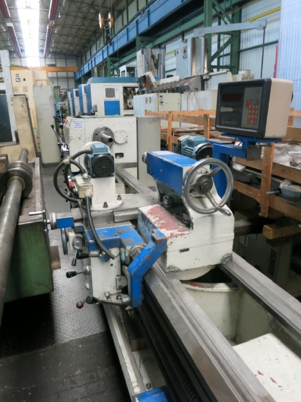 Cylindrical Grinding Machine VOEST-ALPINE DA 360 photo on Industry-Pilot