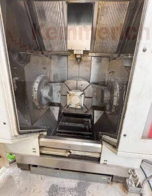 Machining Center - Universal HERMLE C 30 U photo on Industry-Pilot