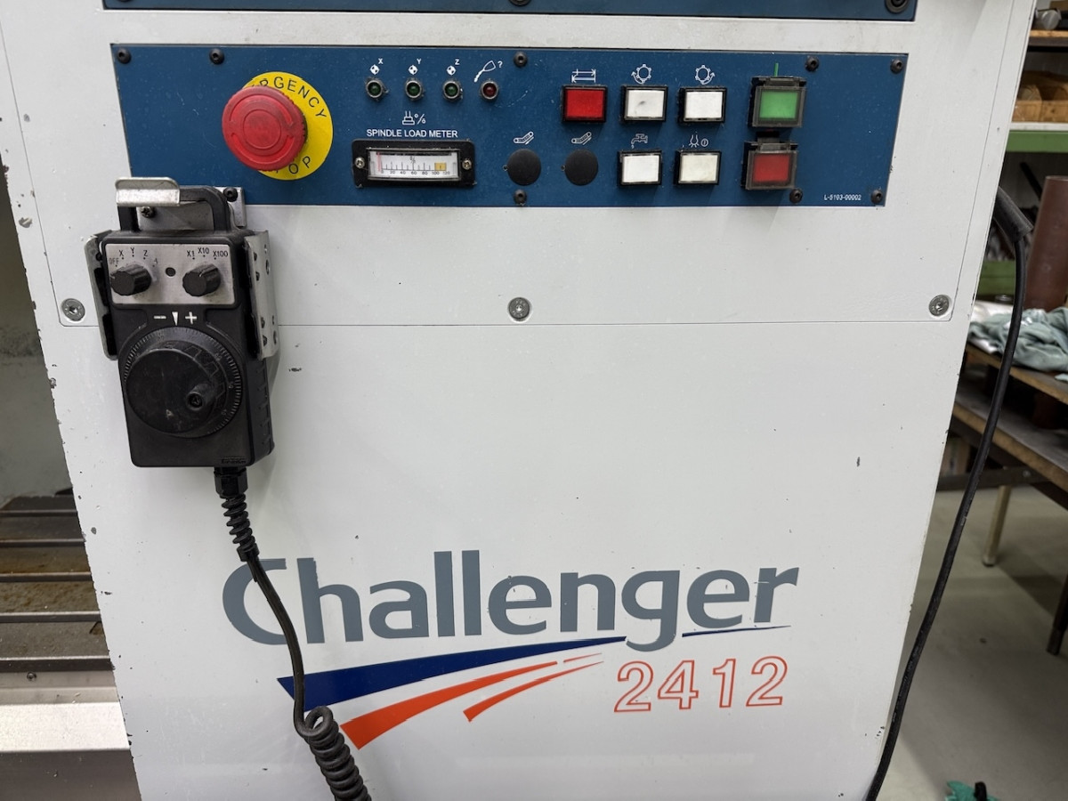 Machining Center - Universal MICROCUT CHALLENGER MCV-2412 photo on Industry-Pilot