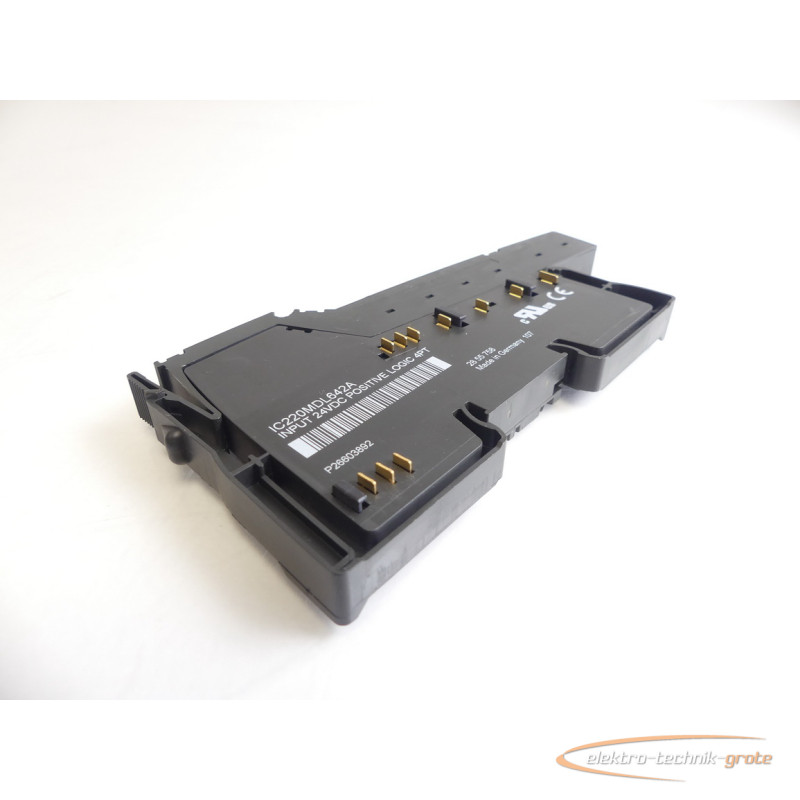 Fanuc монитор Fanuc IC220MDL642A Input Positive Logic 28 55 758 SN: P26603892 - ungebr.! - фото на Industry-Pilot