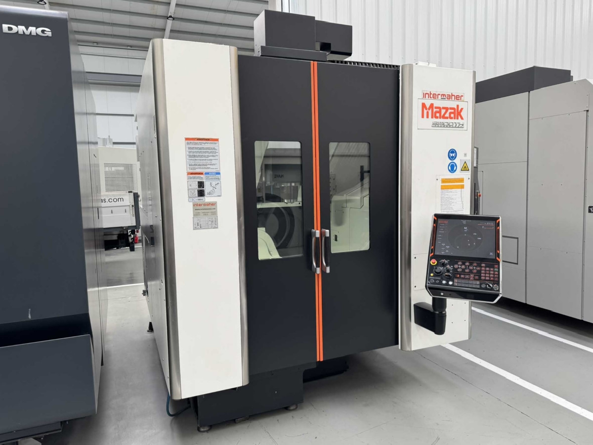 Machining Center - Vertical MAZAK VARIAXIS J-600/5X photo on Industry-Pilot