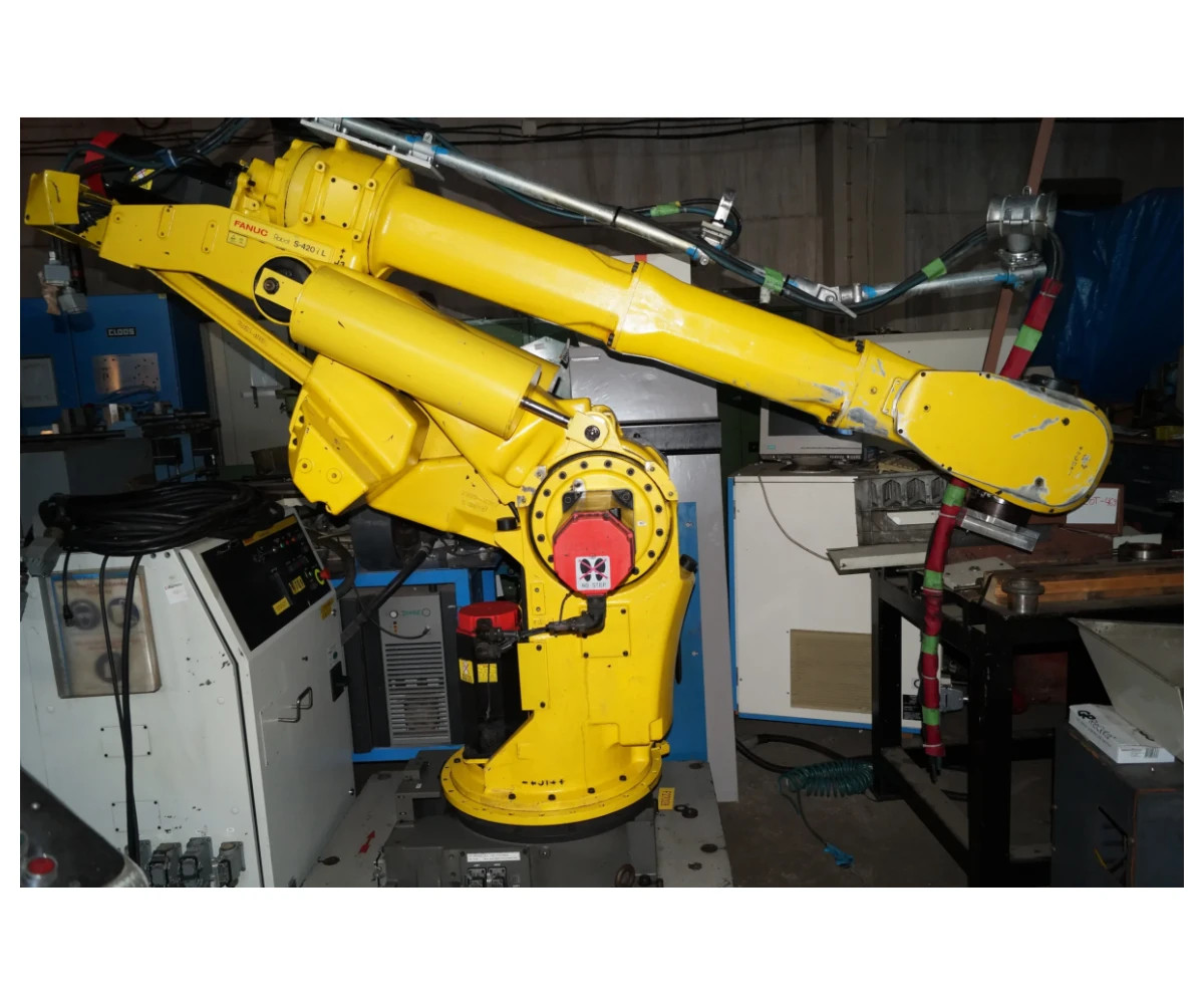 روبوت صناعي Industrieroboter FANUC S-420iL (sn: F-27028) الصورة على Industry-Pilot