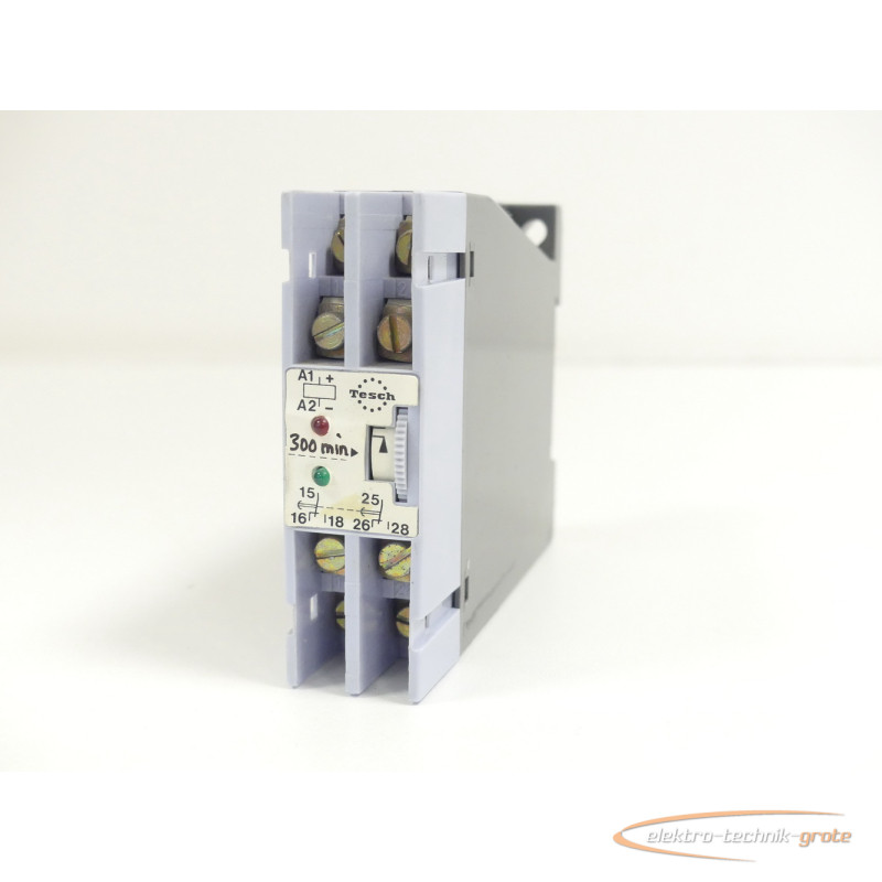 Timing relay Tesch E72.3x590 Zeitrelais 300 Minuten 24V 250V ~ 3A photo on Industry-Pilot