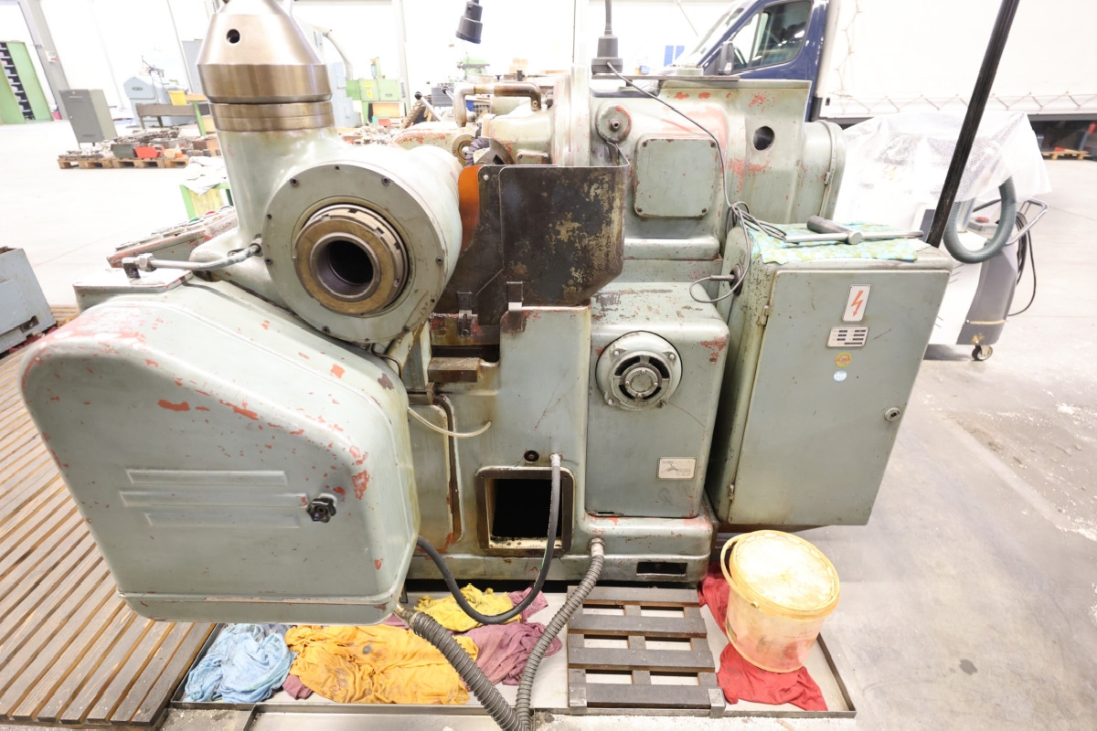 Worm milling machine PFAUTER SF 1 photo on Industry-Pilot