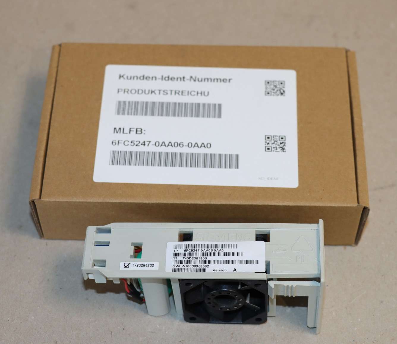  SIEMENS Sinumerik 840D Einschub 6FC5247-0AA06-0AA0 الصورة على Industry-Pilot