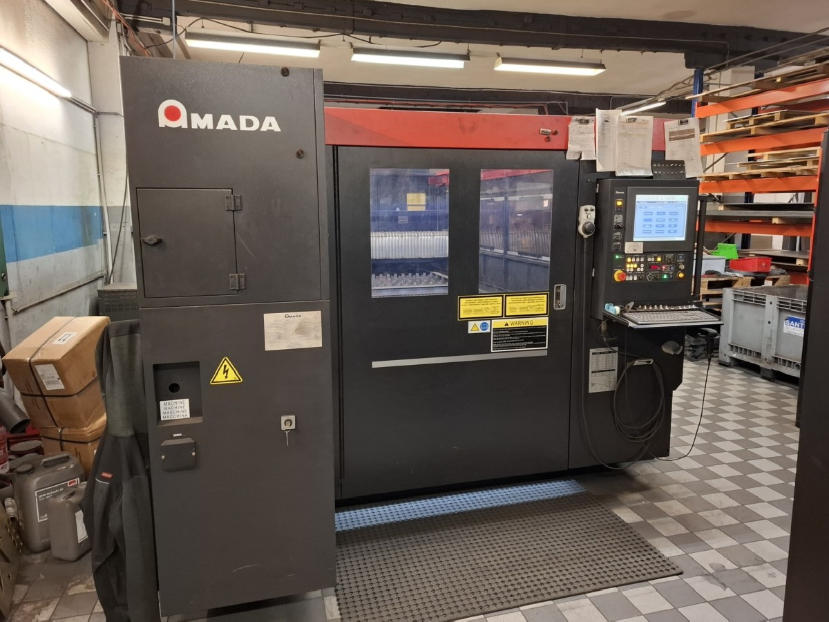 Laser Cutting Machine AMADA LCG 3015 / 3,5kW photo on Industry-Pilot