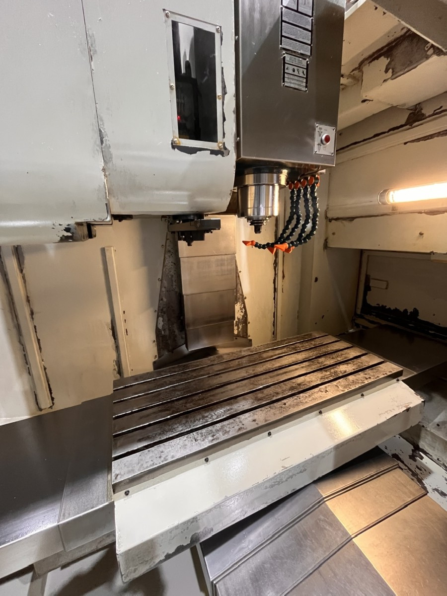 Machining Center - Vertical SPINNER MVC1000 photo on Industry-Pilot